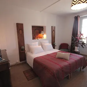 3* Hotel A La Tasse à Moustache