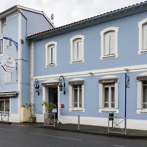 ** Hotel Pedussaut France